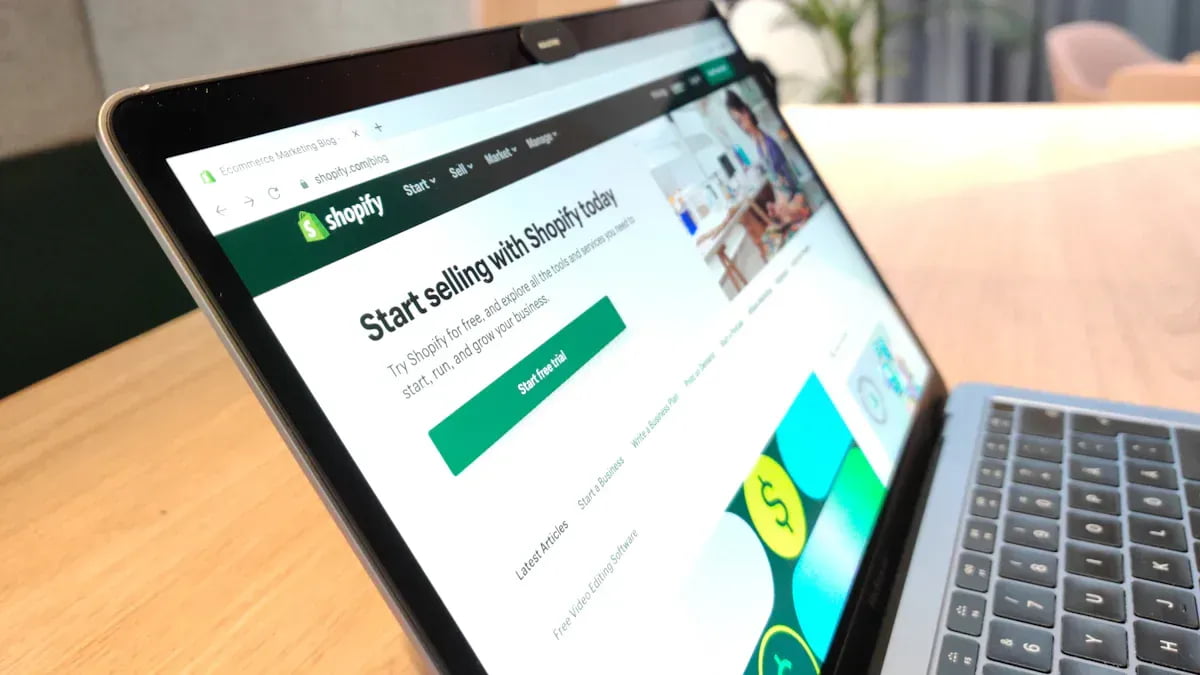 What Are Unstructured Metafields in Shopify.webp